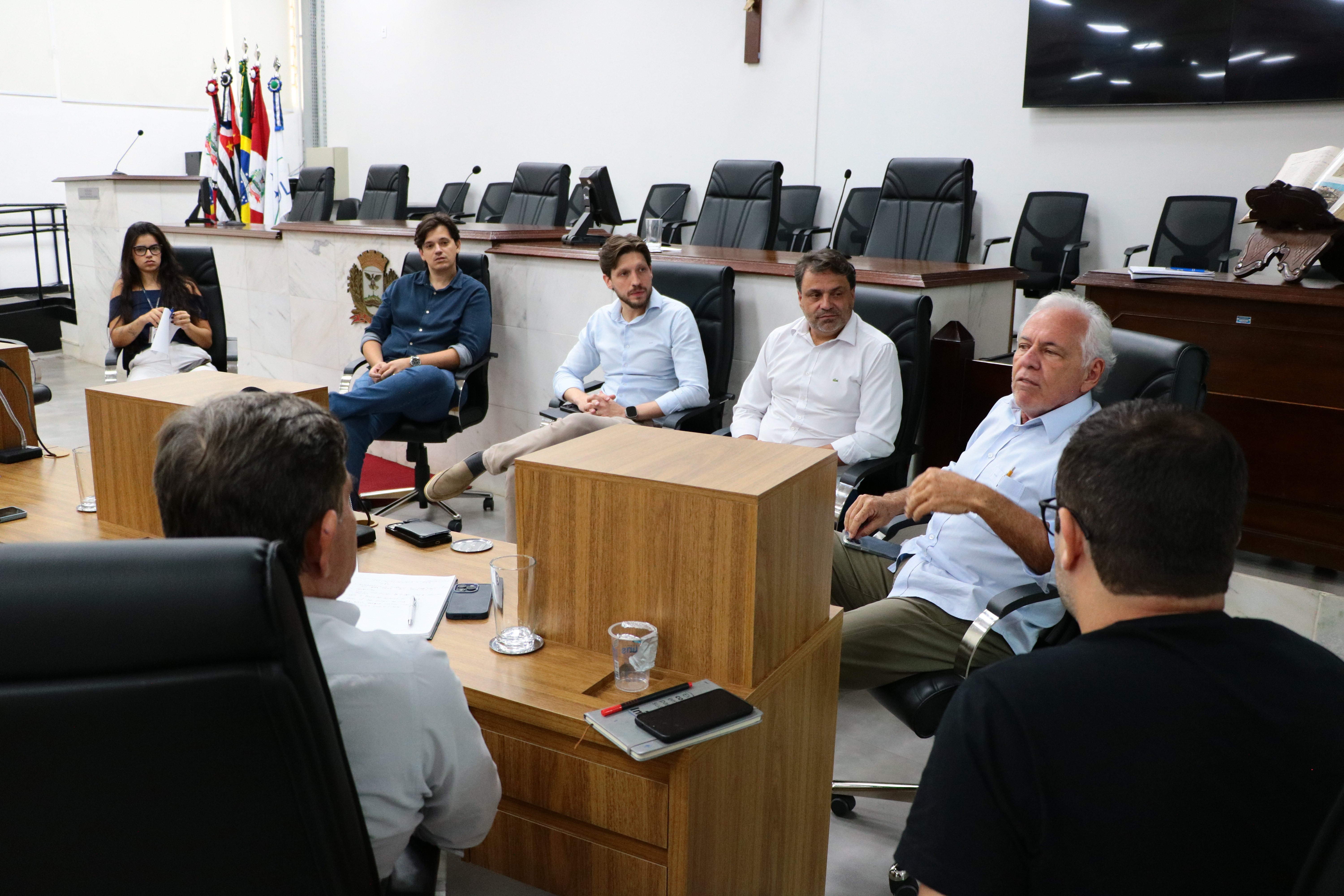 Reunião na Câmara debate projeto que prevê estudo de vizinhança para novos empreendimentos ao lado de condomínios