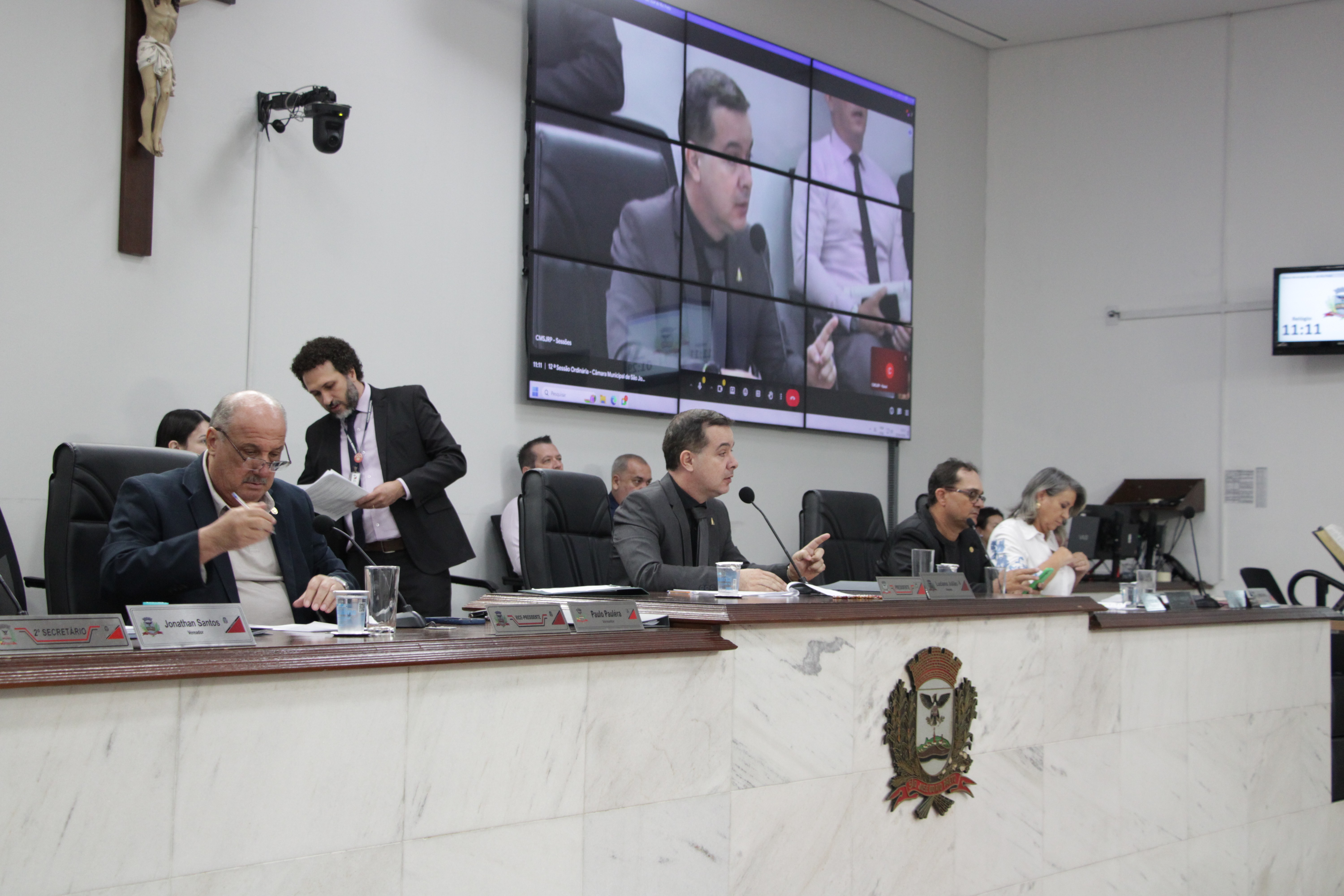 Vereadores aprovam projeto que reduz alíquota do ISS para serviços de Saúde