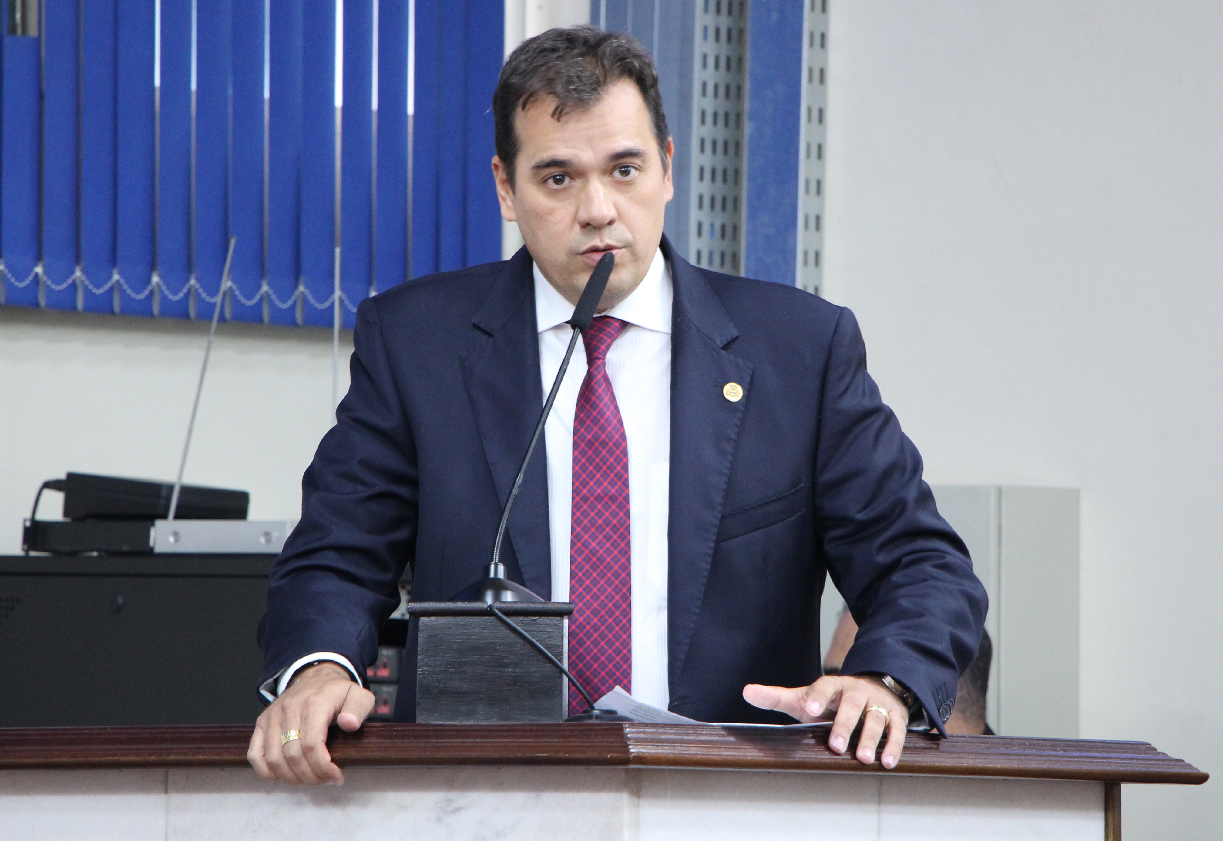 Projeto das brigadas de bombeiros civis é de autoria de Marcondes