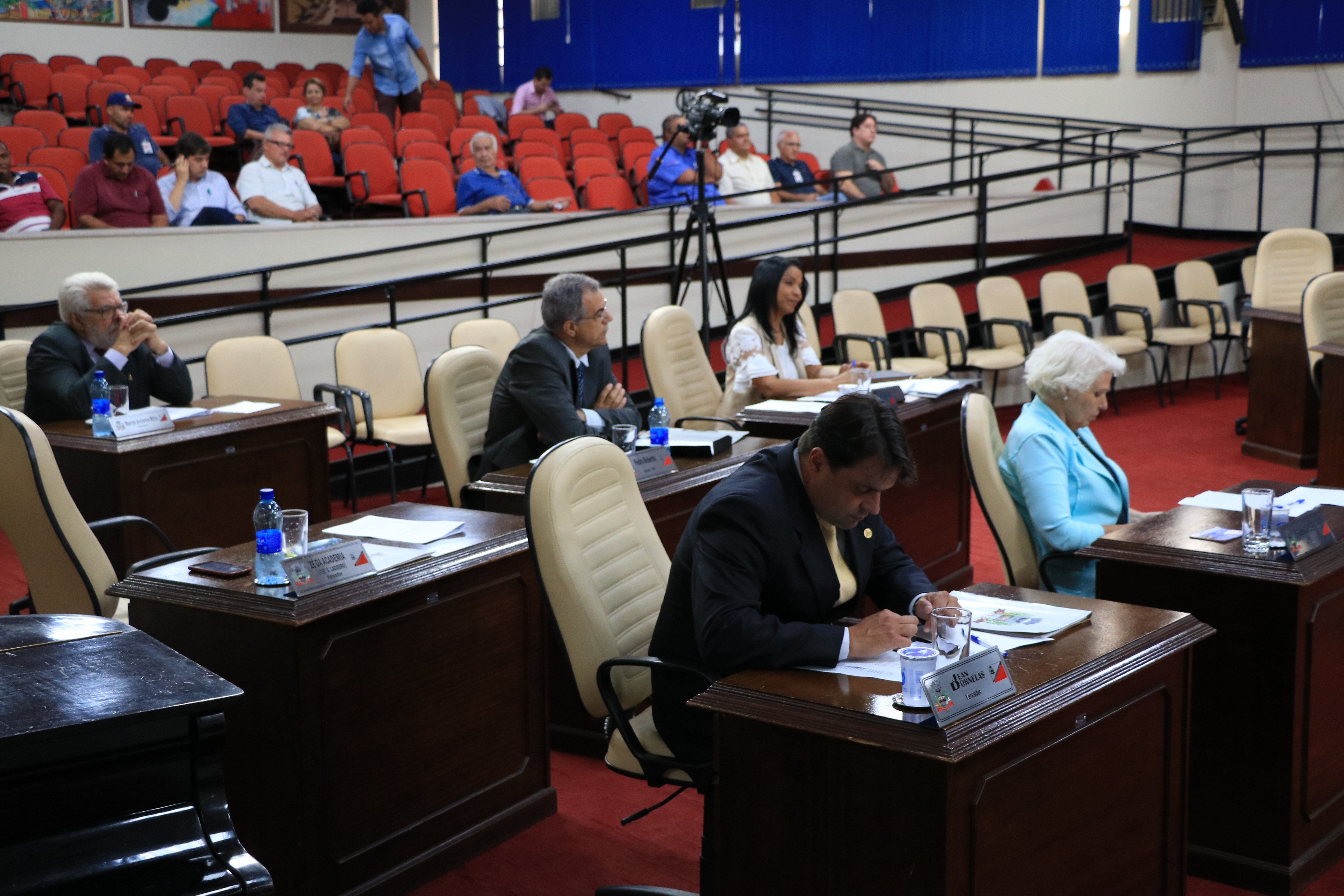 Vereadores votam funcionamento do COMTUR